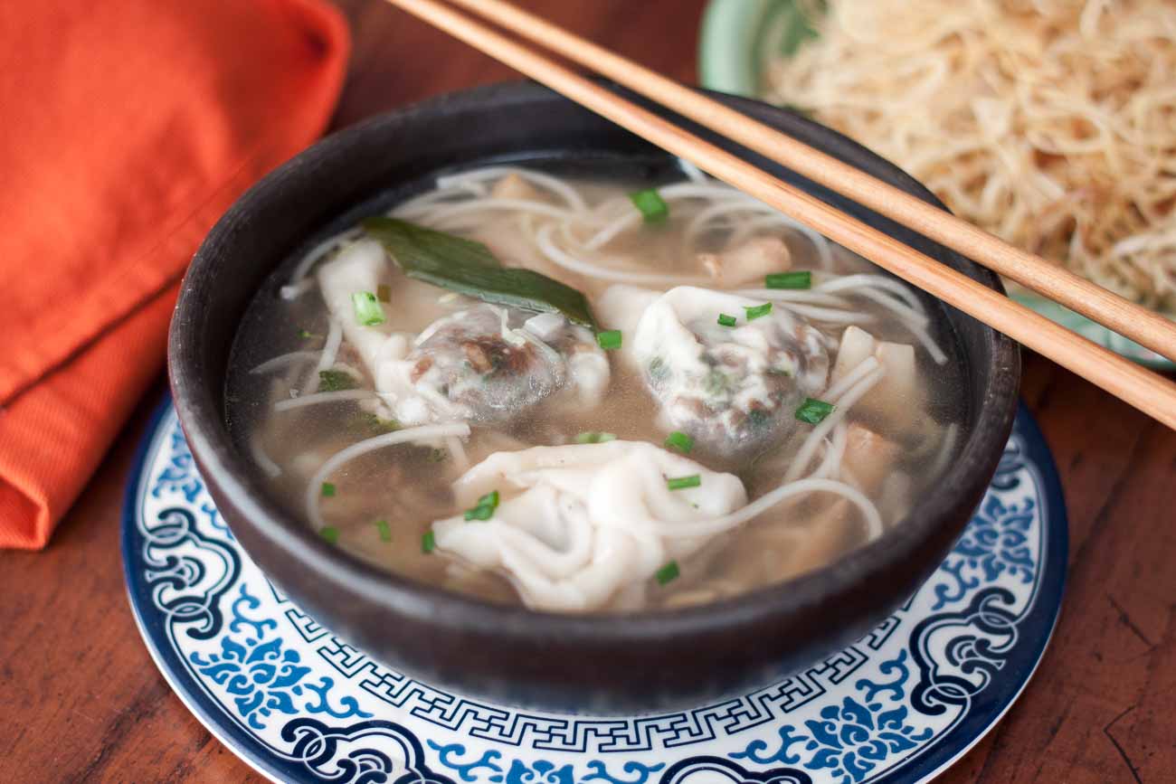 Cantonese Style Ban Mian Bian Rou Recipe - Noodle Soup With Vegetable Dumplings