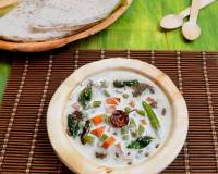 Karwar Style Valval Recipe (Mixed Vegetables In Coconut Milk)