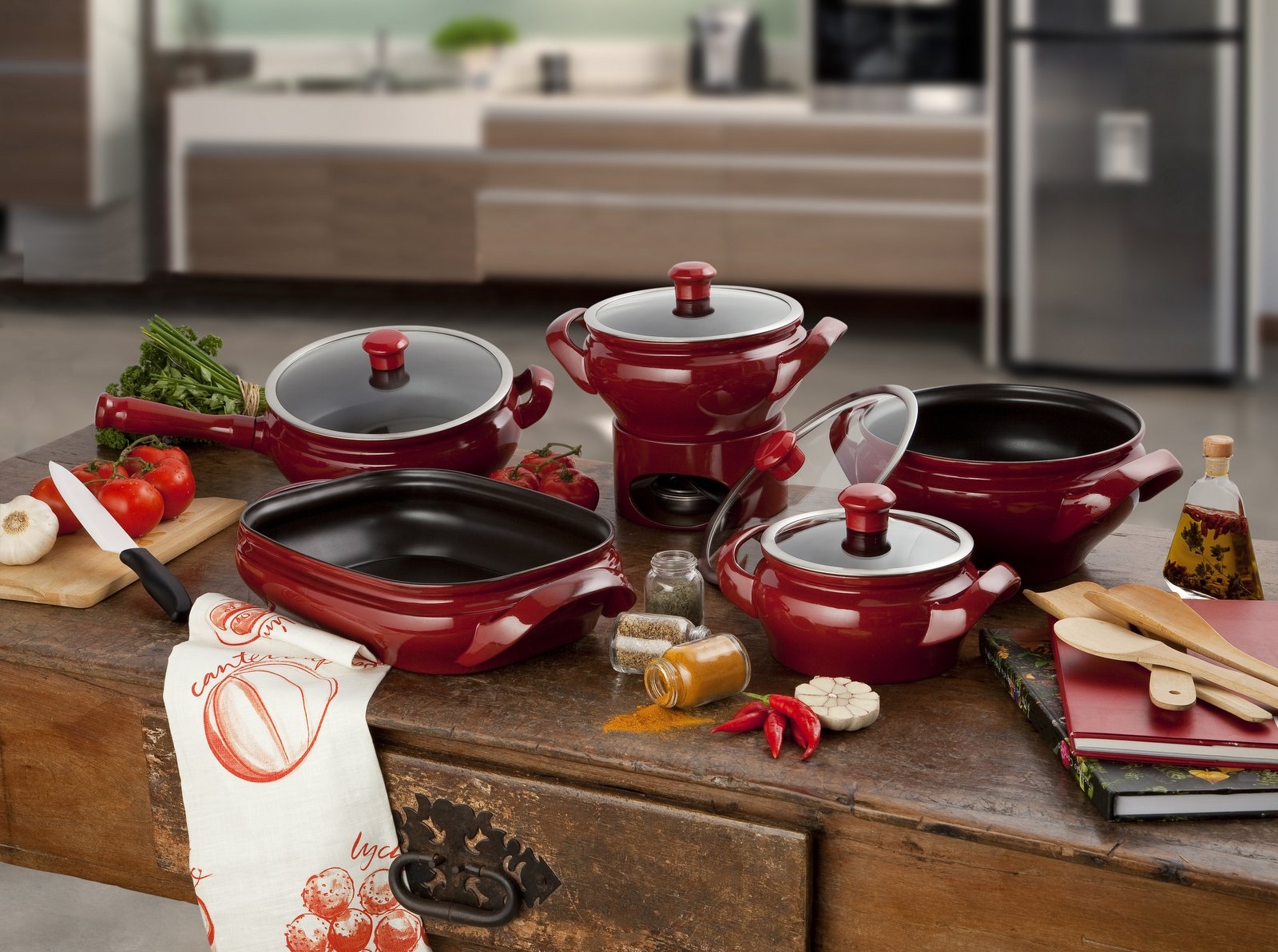 Essential pots and pans for Indian cooking - PotsandPans India