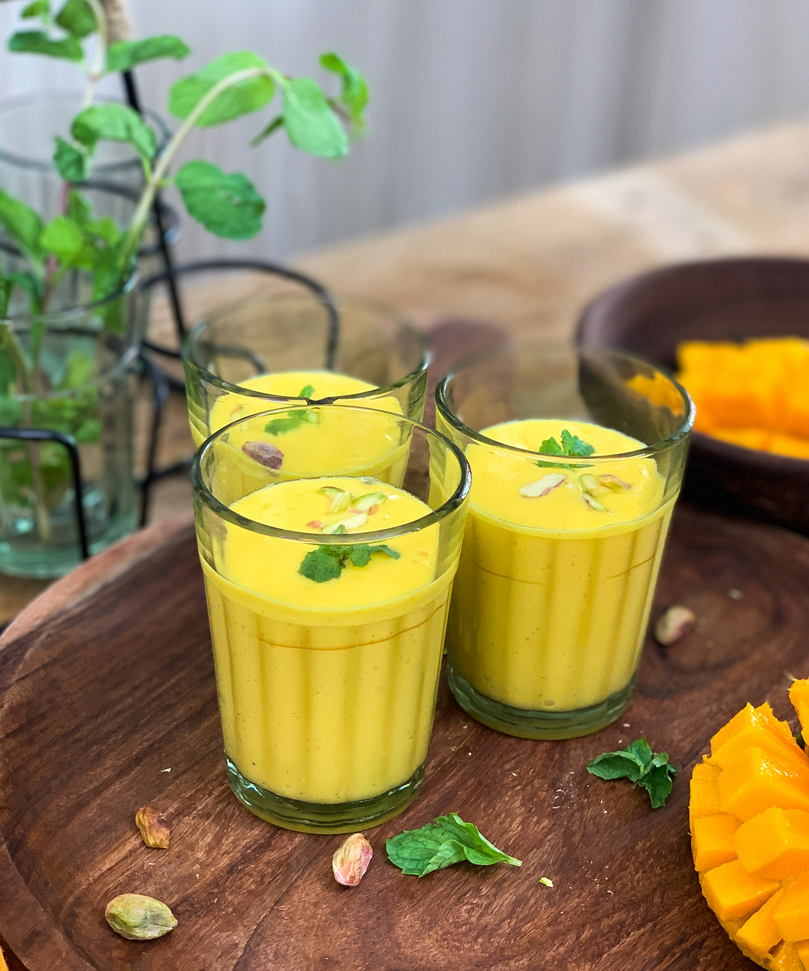 Mango Milkshake Recipe Mango Smoothie By Archana s Kitchen