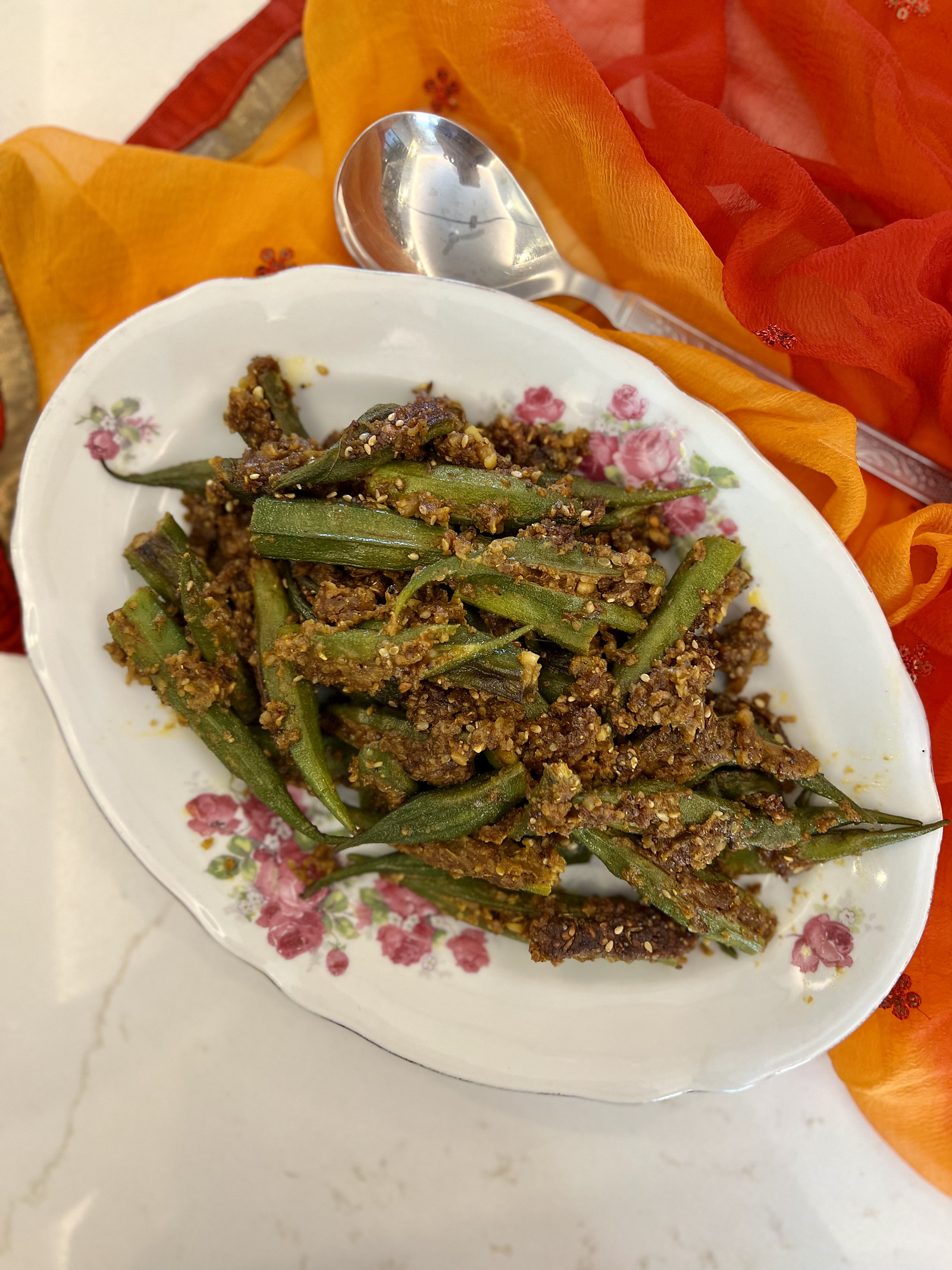 Delicious Bharva Bhindi Recipe: Pan-Fried Stuffed Okra with Crushed Roasted Peanut Sesame and Tangy Amchur Masala