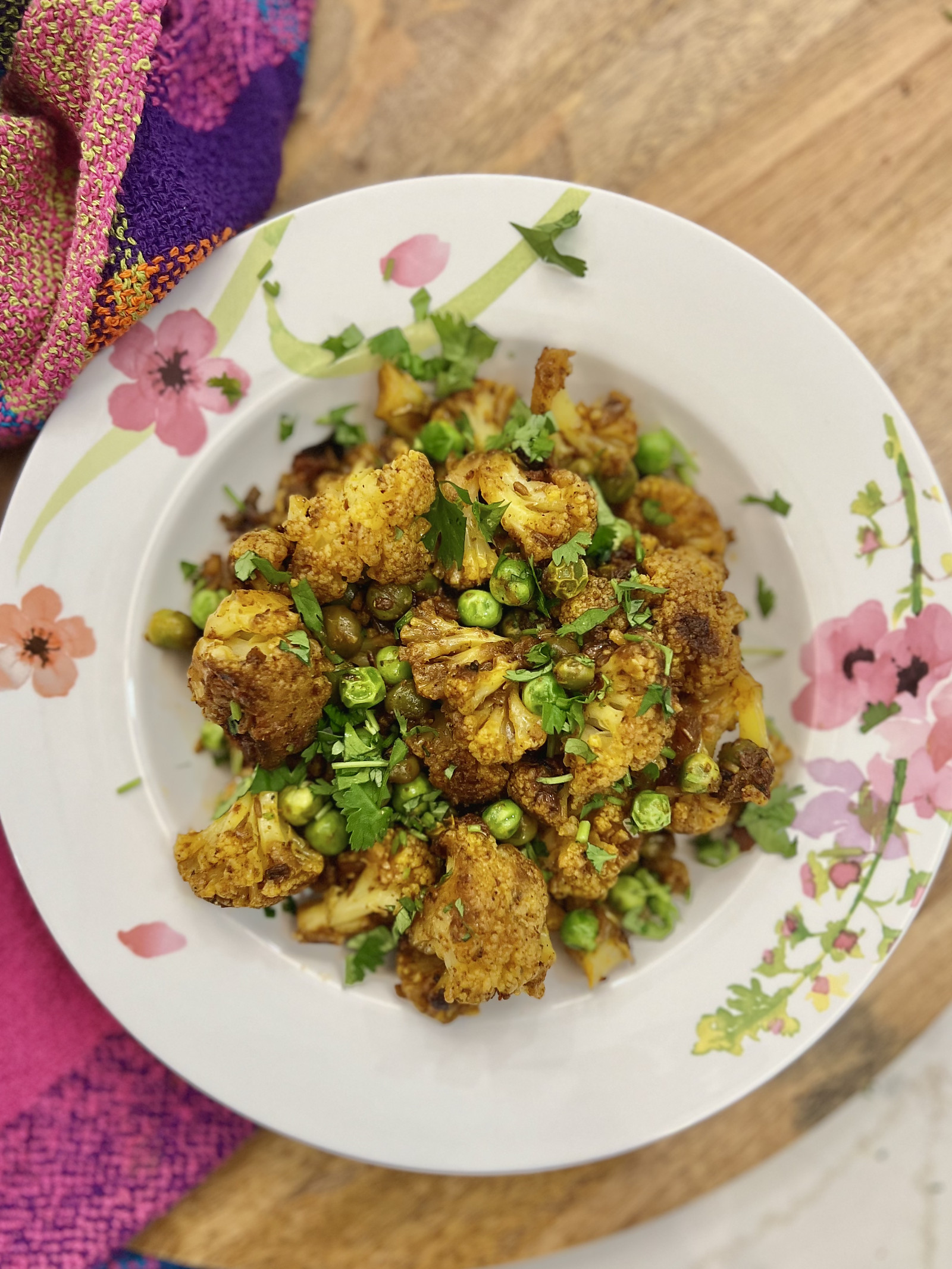 Gobi Matar ki Sabzi Recipe | Easy Cauliflower and Green Peas Curry