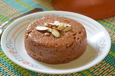 Layered halwa 🎂 cake Recipe by Seema Gandhi - Cookpad