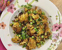 Gobi Matar ki Sabzi Recipe | Easy Cauliflower and Green Peas Curry