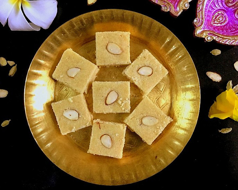 Sooji Manpasand Burfi Recipe - Semolina Coconut Fudge