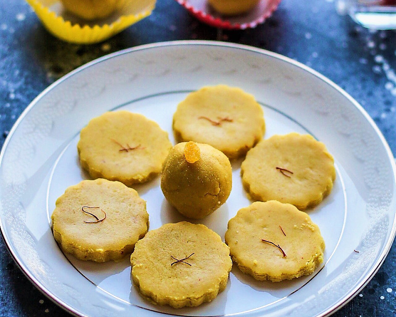 Saffron Paneer Peda Recipe